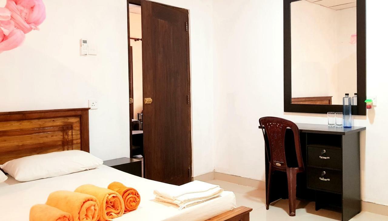 Nimal'S Home Anuradhapura Exteriör bild